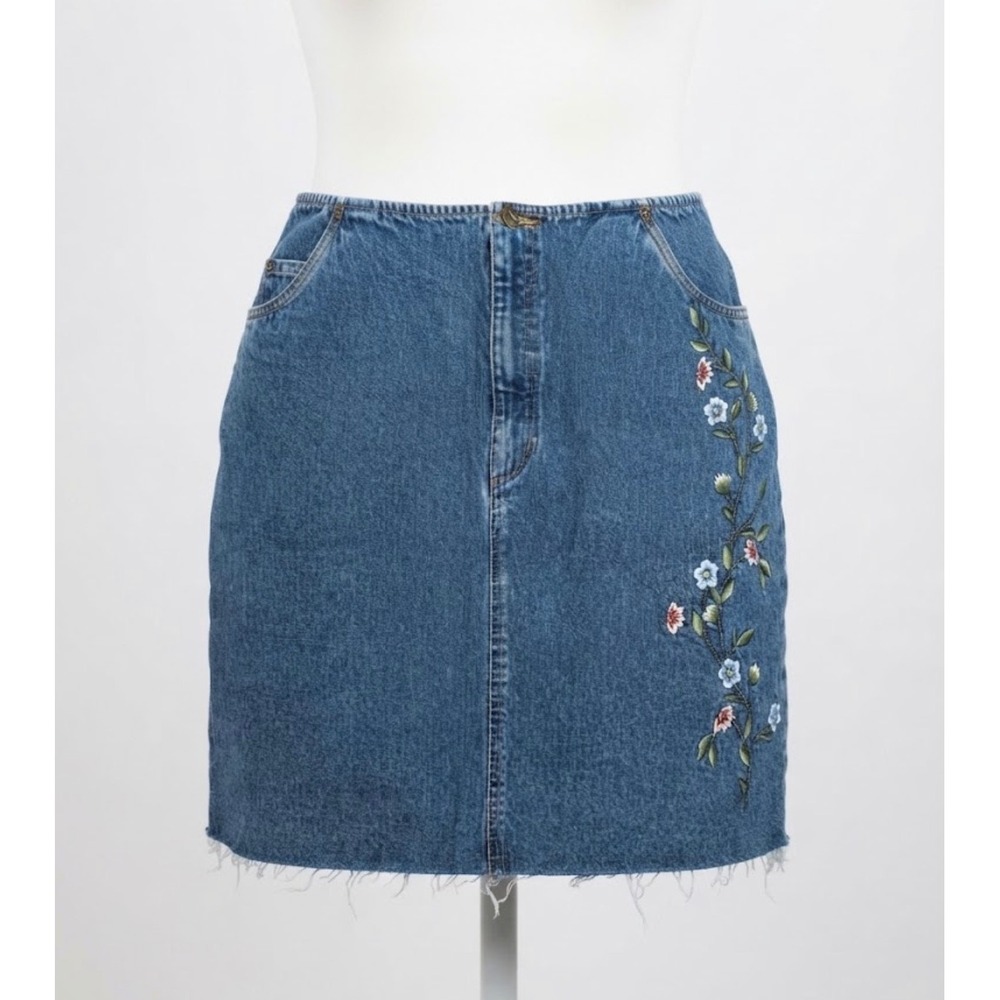 Liz Claiborne Lizwear Vintage Denim Mini Skirt Floral Embroidered Blue Size 16